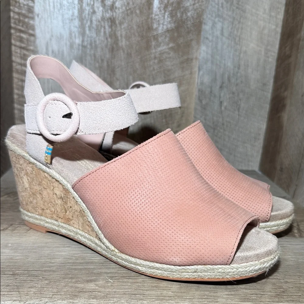 TOMS Wedge Sandals - Picture 3 of 12